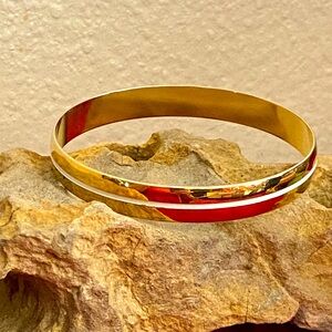 Vintage NAPIER Shiny Gold Tone White Enamel Stripe Bangle Bracelet